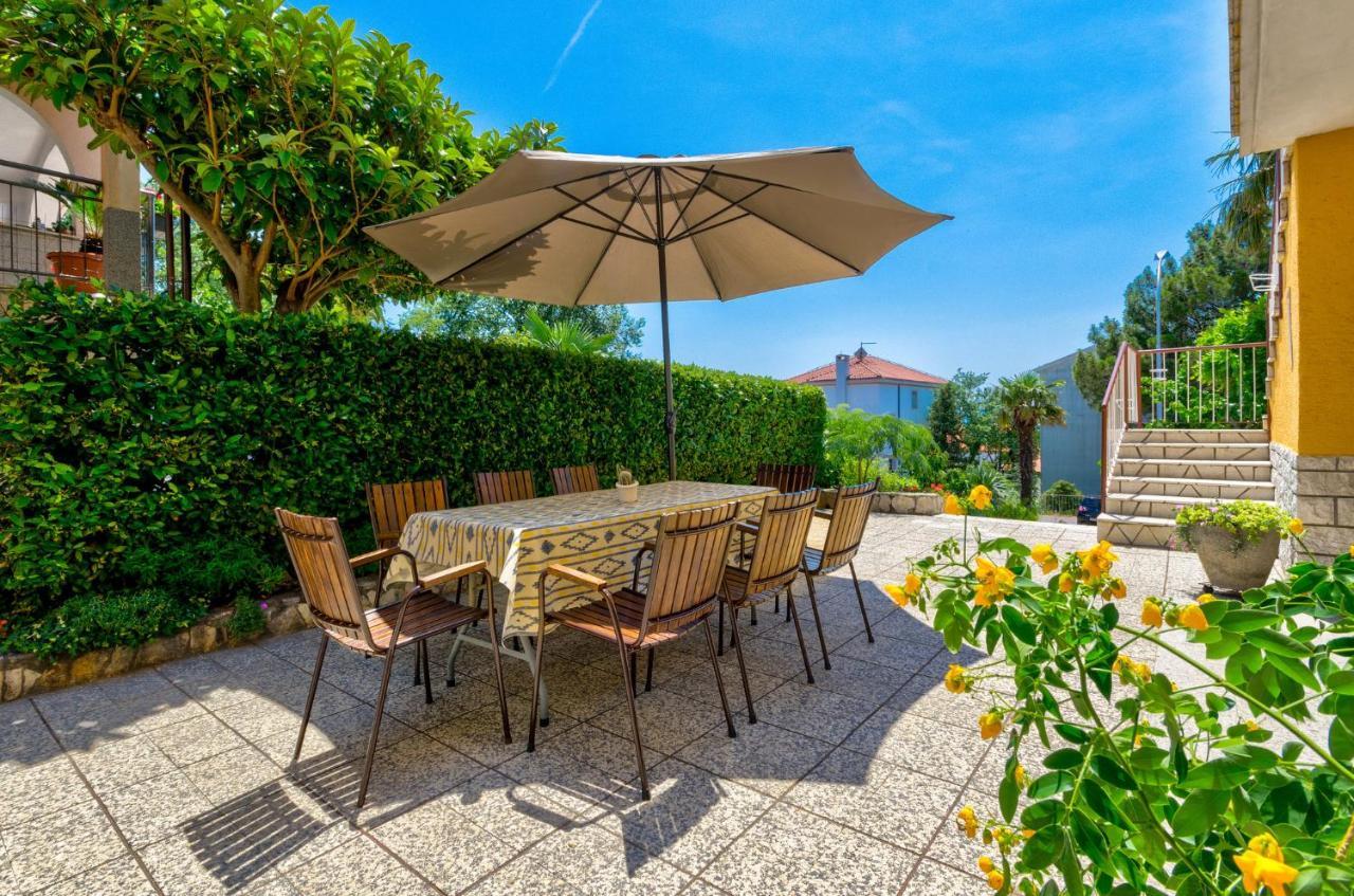 Blazi Apartment Crikvenica Exterior foto