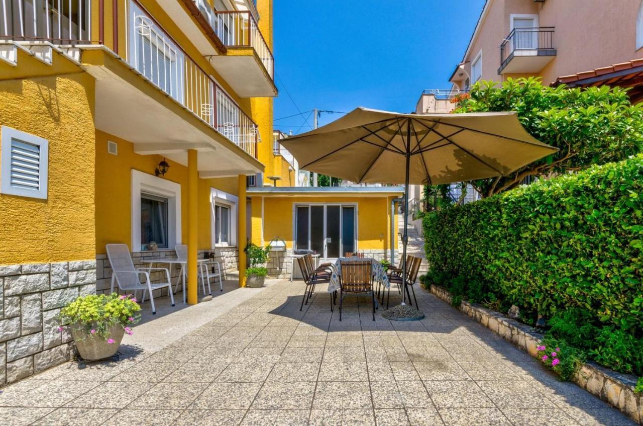 Blazi Apartment Crikvenica Exterior foto